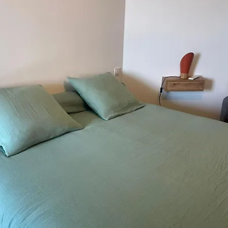 Apartment New T3 Climatise Haut De Gamme Vue Mer De 78M Terrasse 45M *