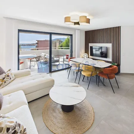 New T3 Climatise Haut De Gamme Vue Mer De 78M Terrasse 45M Ajaccio (Corsica)