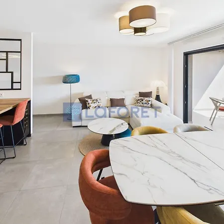 New Upmarket Air-conditioned T3 With Sea View New Condition 78m 45m Appartement